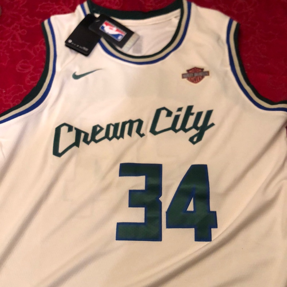 Giannis Antetokounmpo Milwaukee Nike Jersey